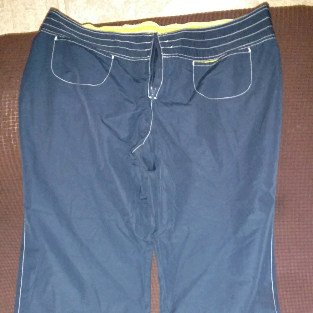 Nike Ankle Length Capris XL 16-18